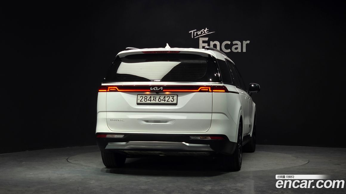 Kia Canival 2023