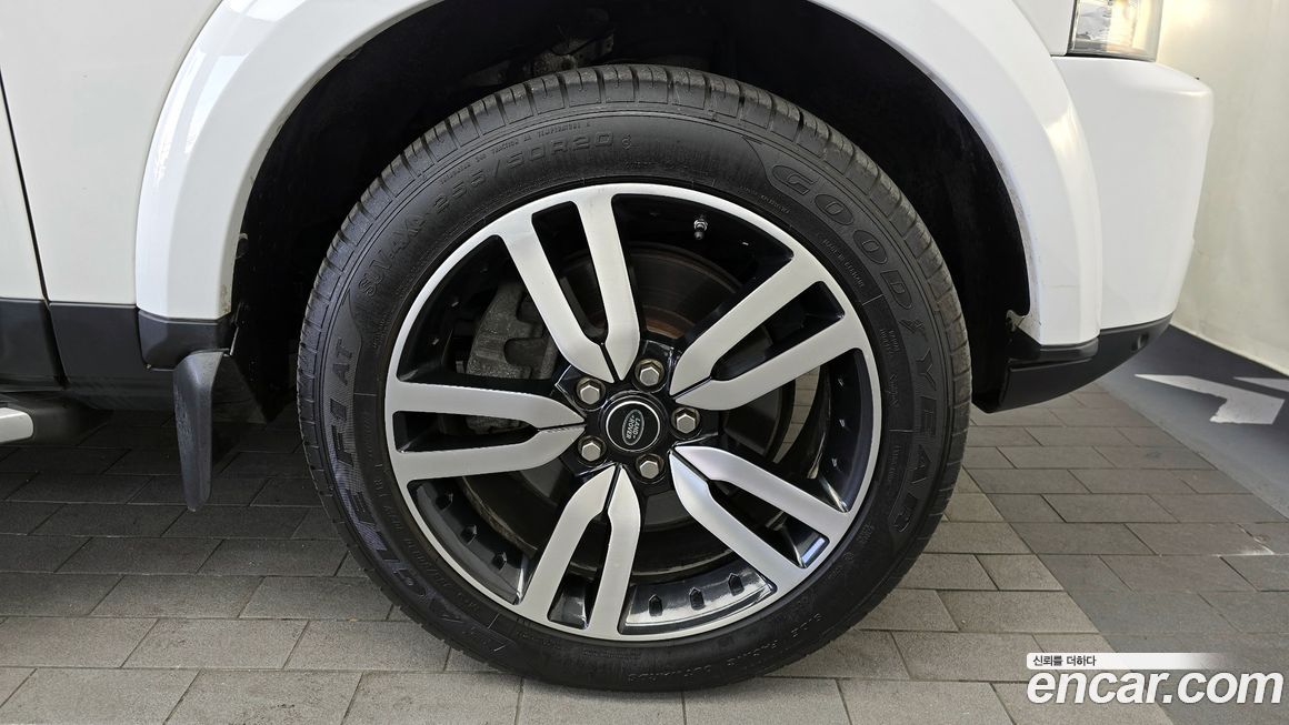 Land Rover Discovery 2016