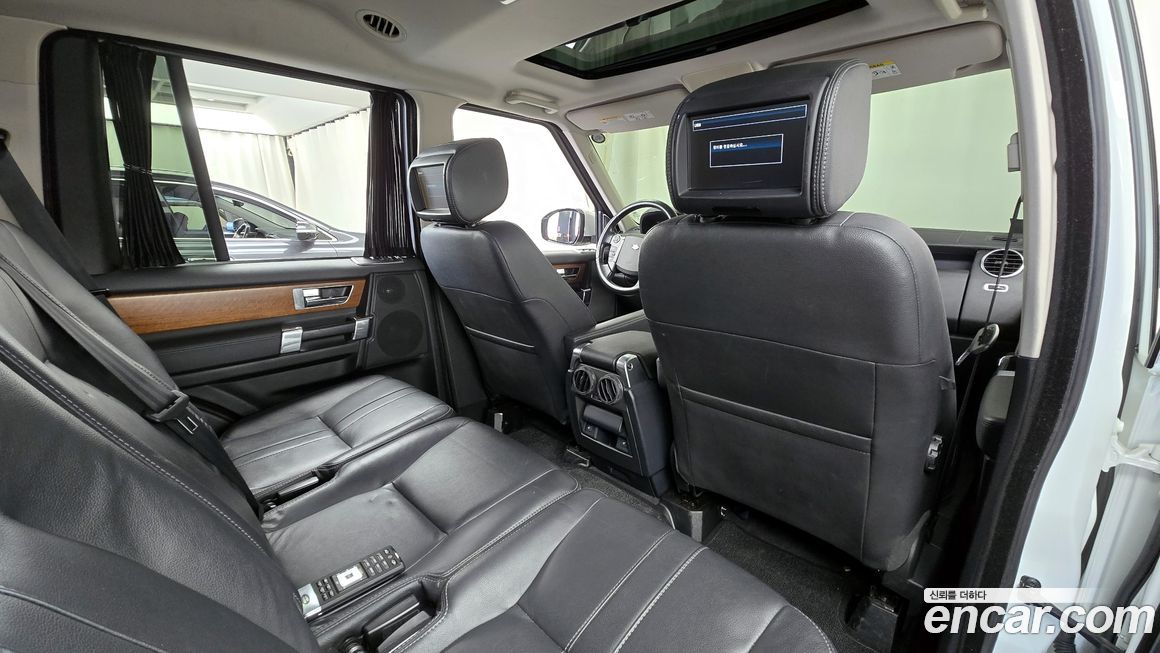 Land Rover Discovery 2016