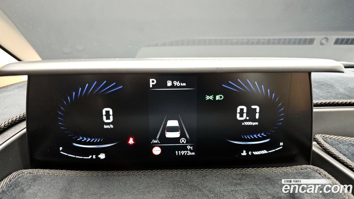 Hyundai Staria 2024