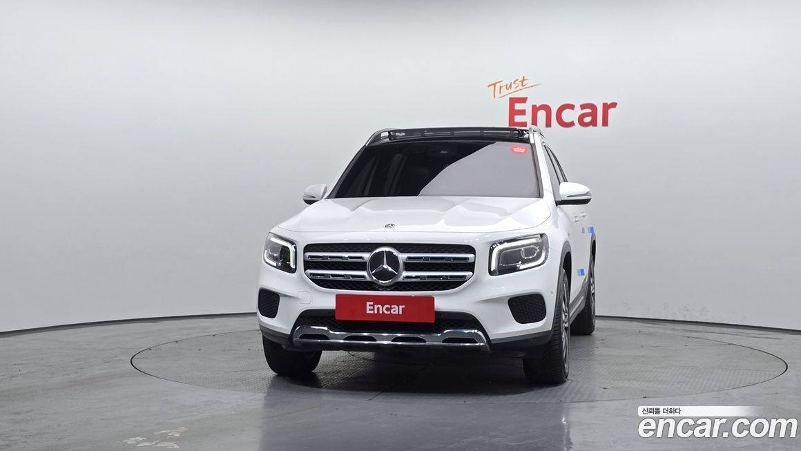 Mercedes-Benz GLB-Class 2020