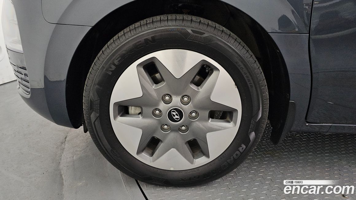 Hyundai Staria 2024