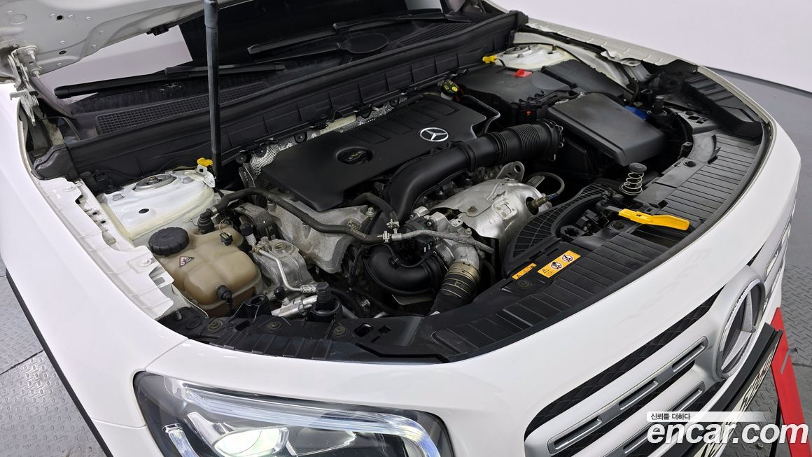 Mercedes-Benz GLB-Class 2020