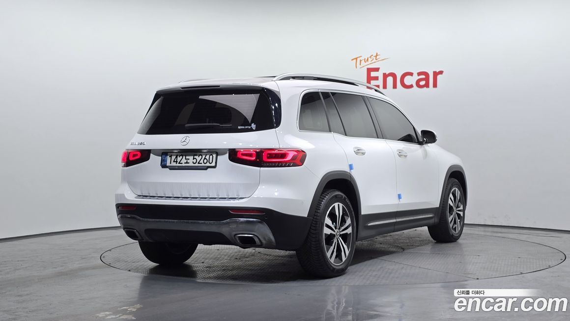 Mercedes-Benz GLB-Class 2020