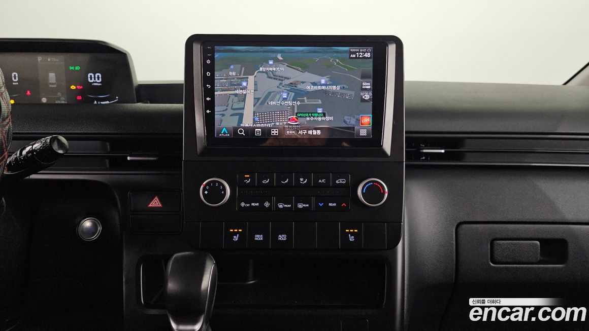 Hyundai Staria 2024