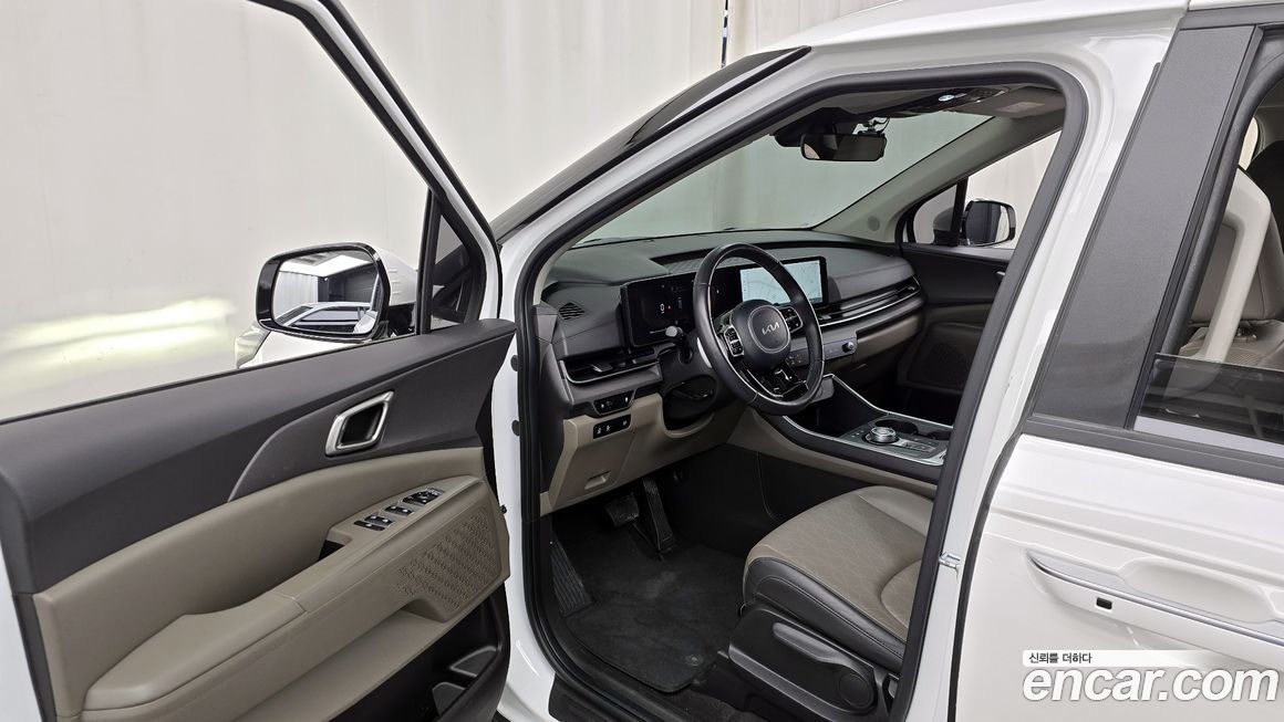 Kia Canival 2024
