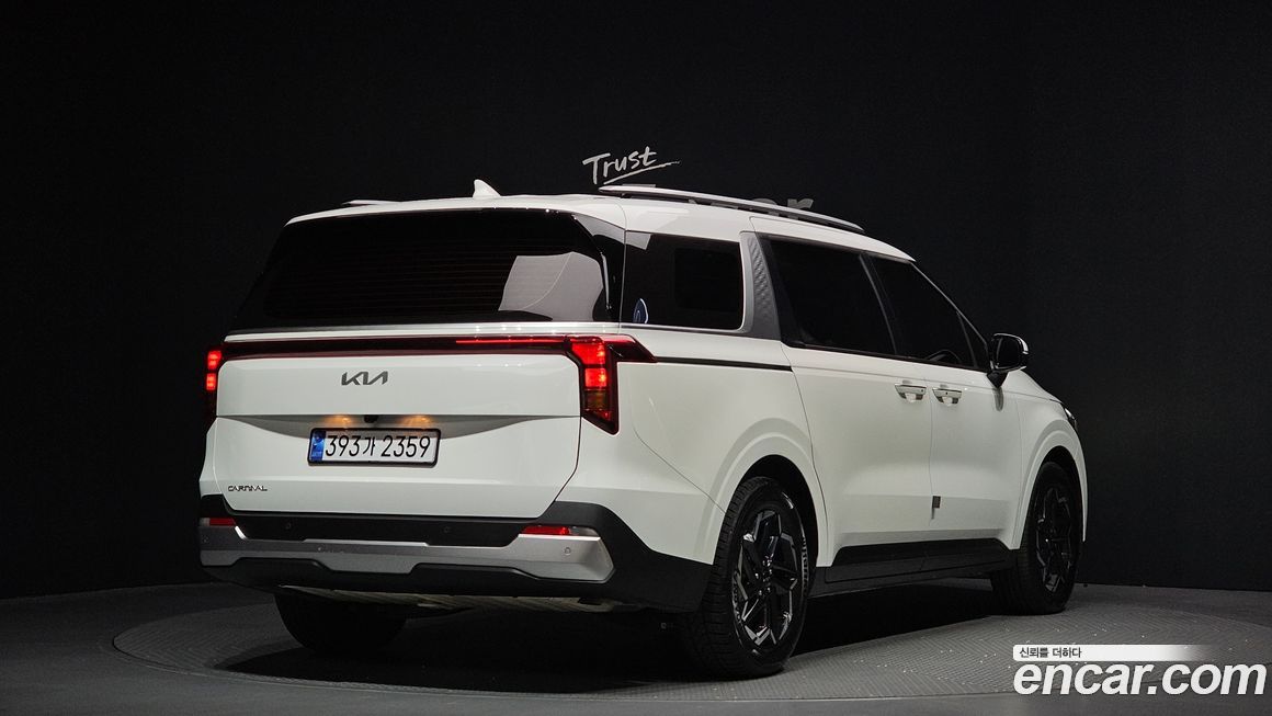 Kia Canival 2024