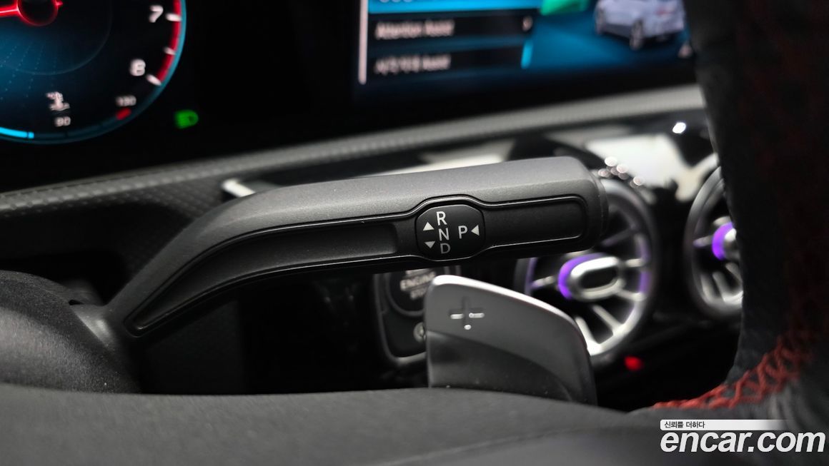 Mercedes-Benz CLA-Class 2021