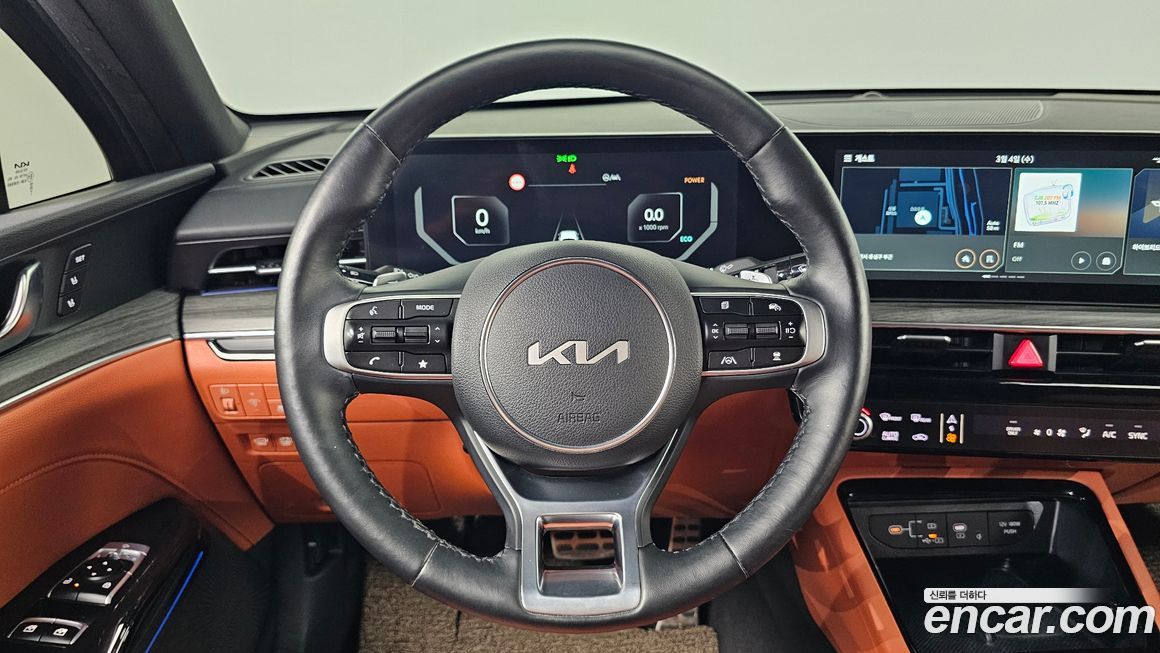 Kia K5 2025