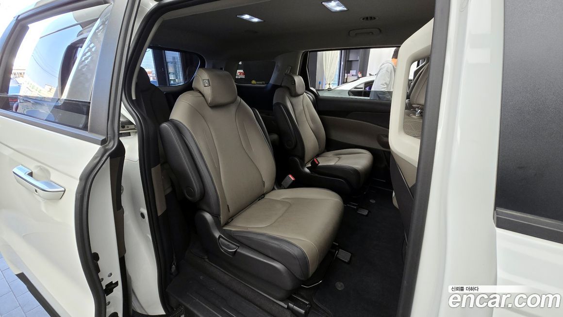 Kia Canival 2024