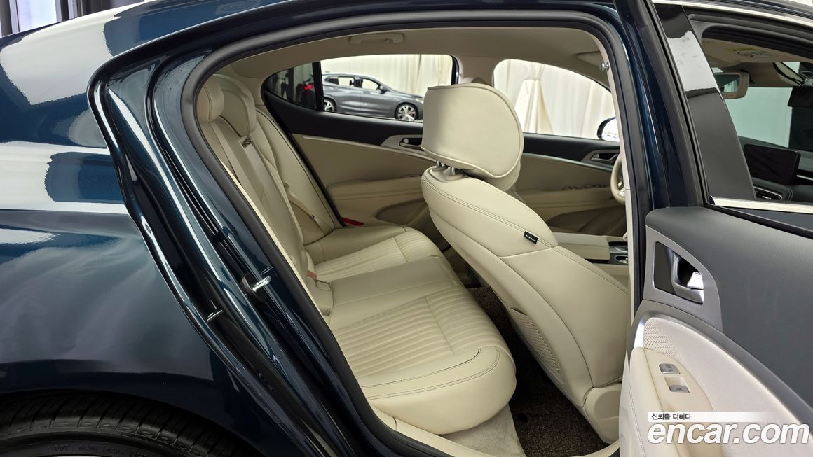 Genesis G70 2023
