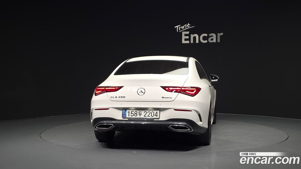 Mercedes-Benz CLA-Class 2021