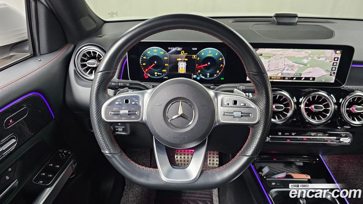 Mercedes-Benz GLB-Class 2020