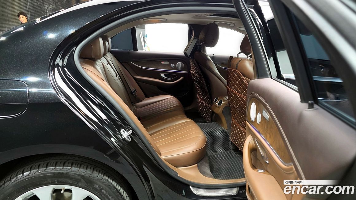 Mercedes-Benz E-Class 2020
