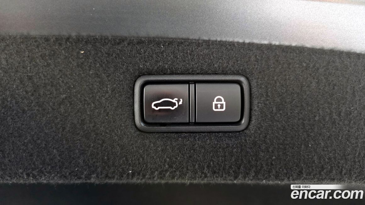Genesis G90 2019