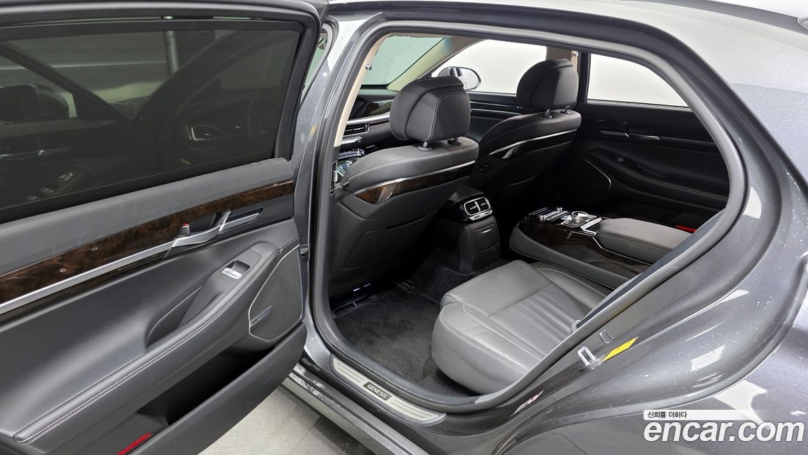 Genesis G90 2019