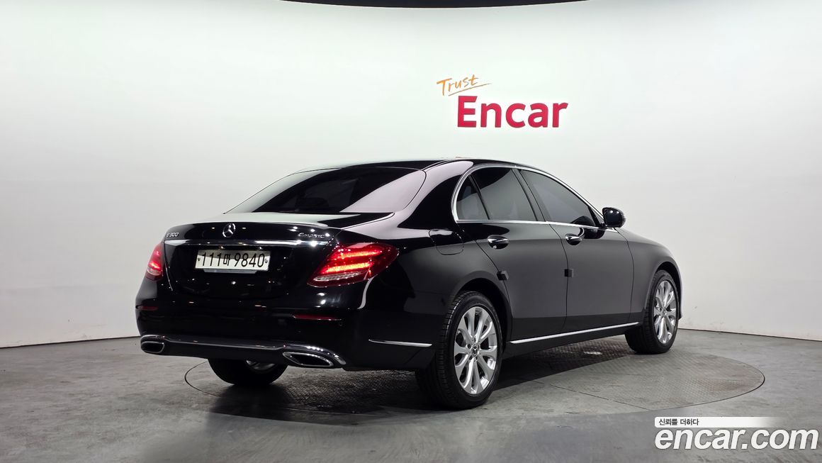 Mercedes-Benz E-Class 2020