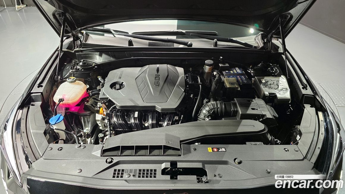 Kia K8 2023