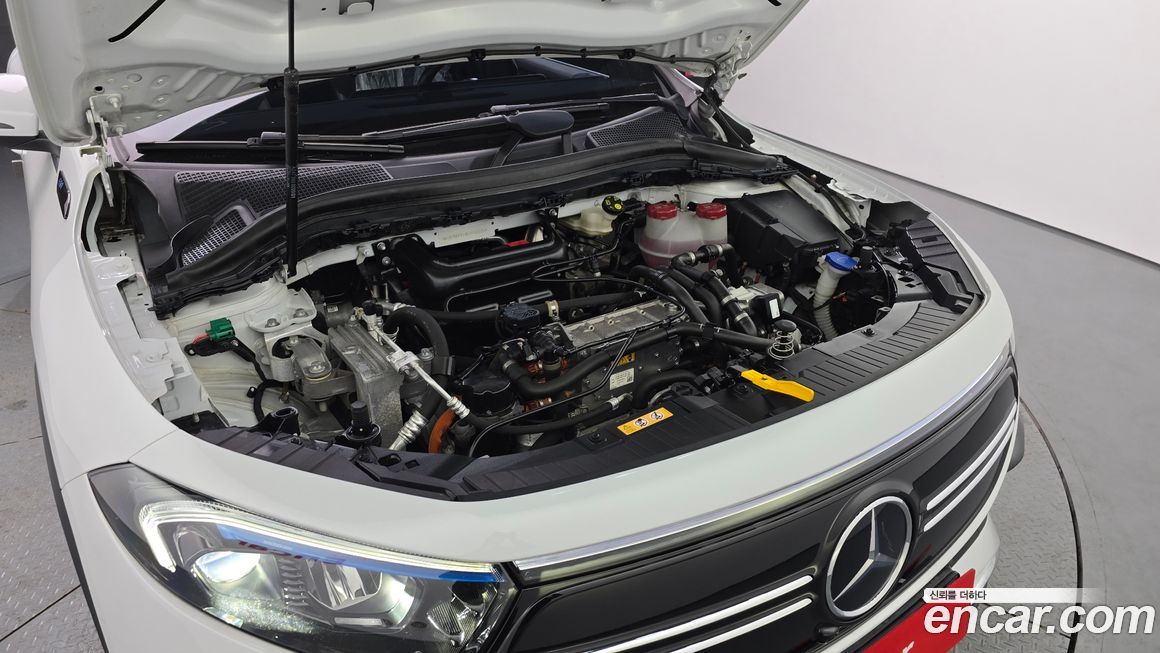 Mercedes-Benz EQA 2022