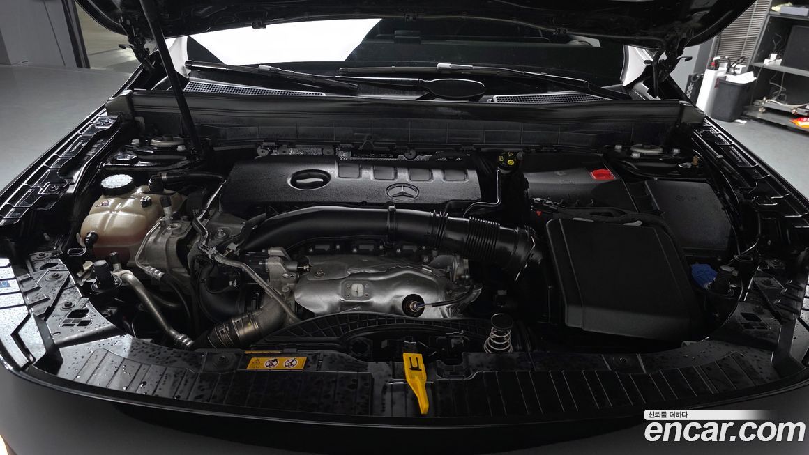 Mercedes-Benz GLB-Class 2022