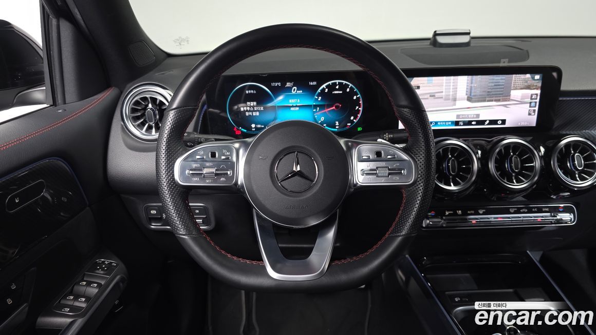 Mercedes-Benz GLB-Class 2022