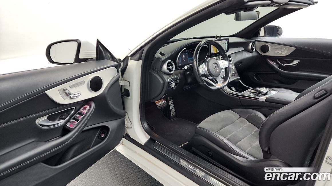 Mercedes-Benz C-Class 2022