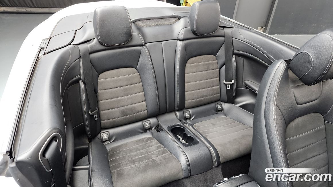 Mercedes-Benz C-Class 2022