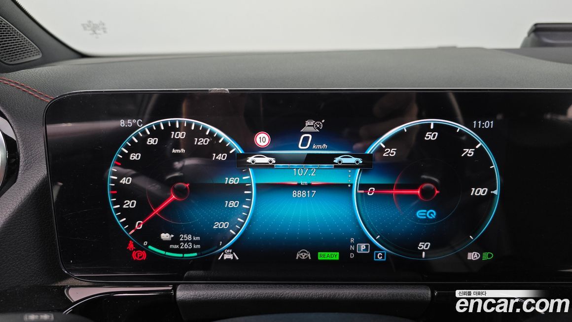 Mercedes-Benz EQA 2022