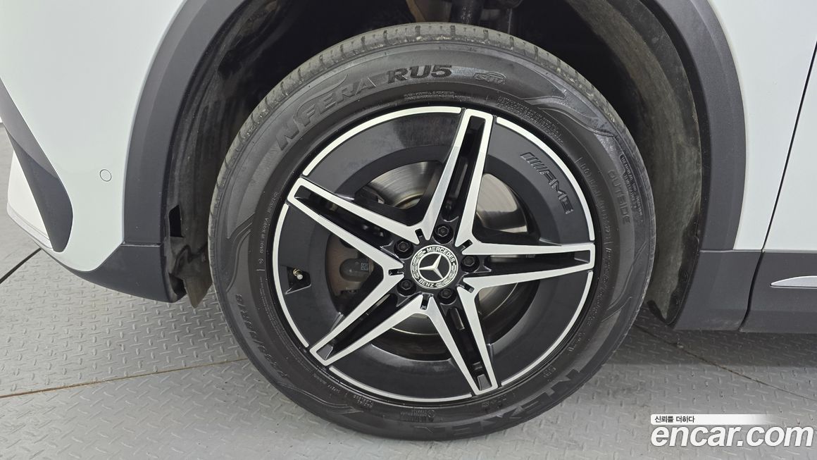 Mercedes-Benz EQA 2022