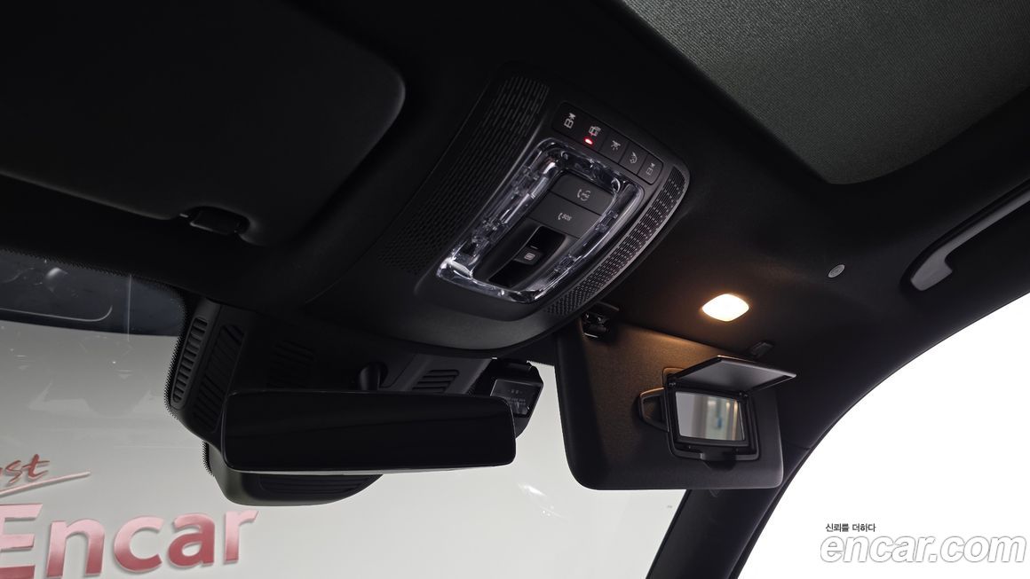 Mercedes-Benz GLB-Class 2022