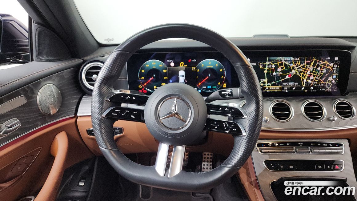 Mercedes-Benz E-Class 2021