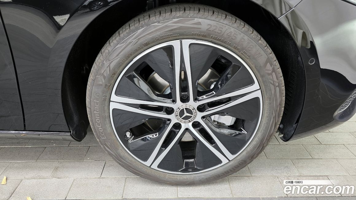 Mercedes-Benz A-Class 2025