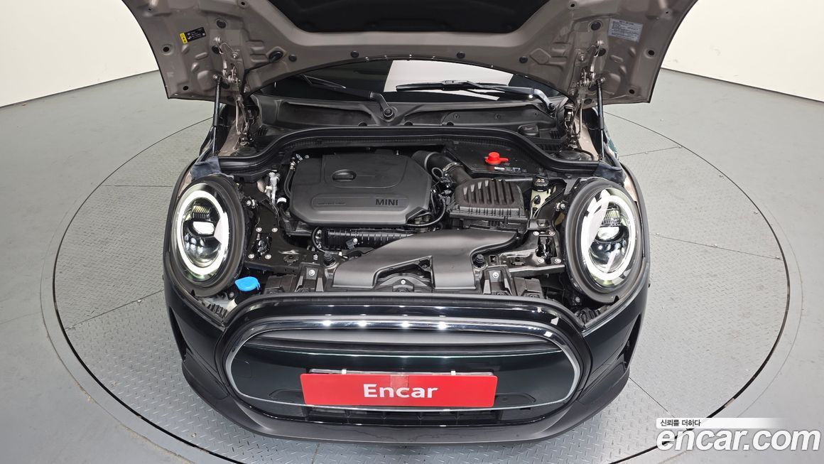 Mini Cooper Convertible 2024