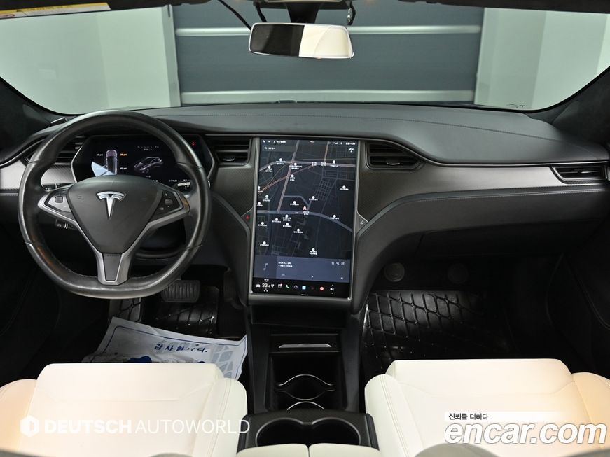 Tesla Model S 2018
