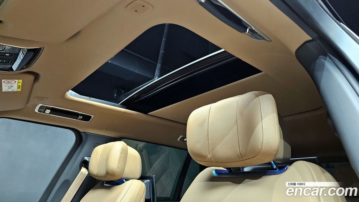 Land Rover Range Rover 2025