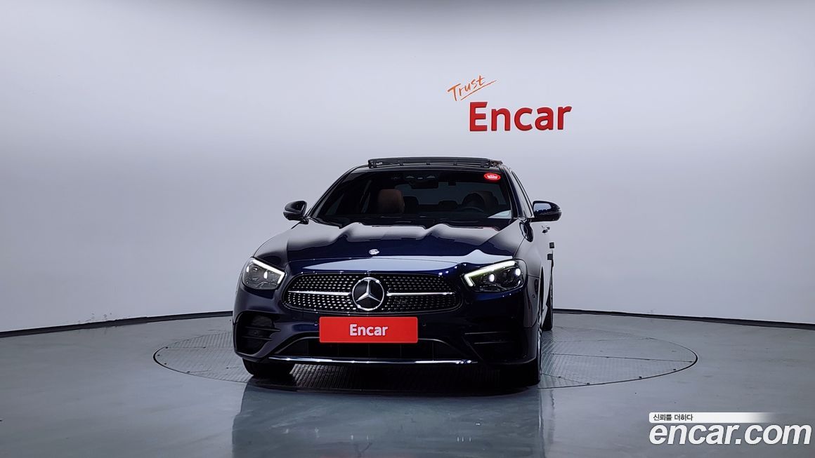 Mercedes-Benz E-Class 2021