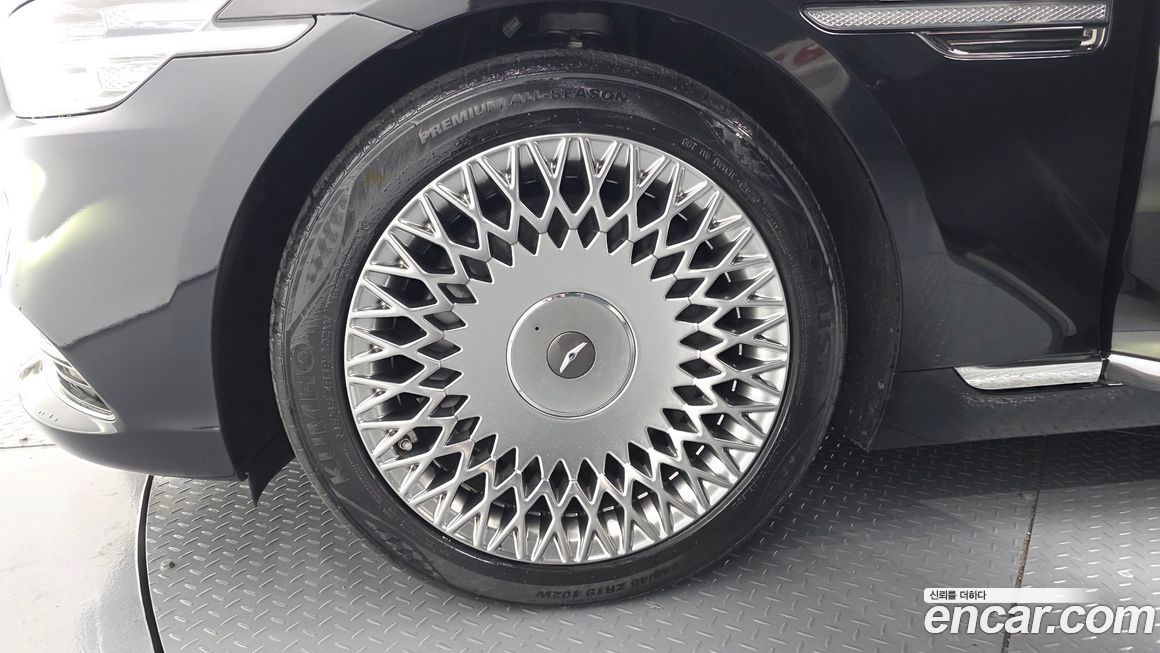 Genesis G90 2019
