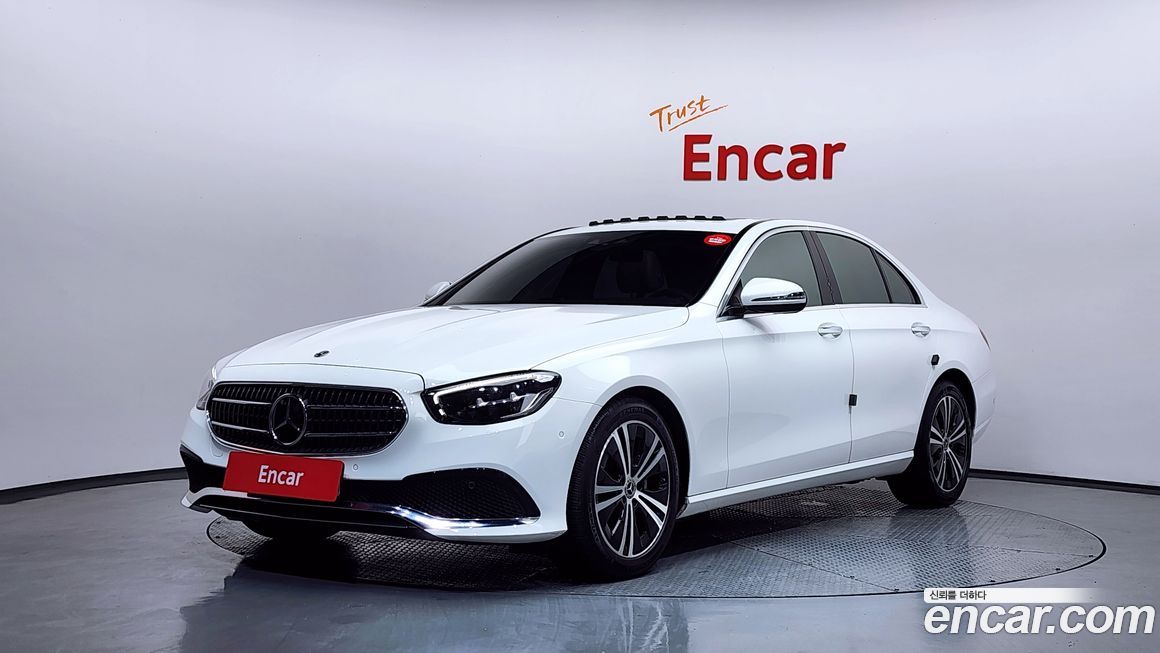 Mercedes-Benz E-Class 2021