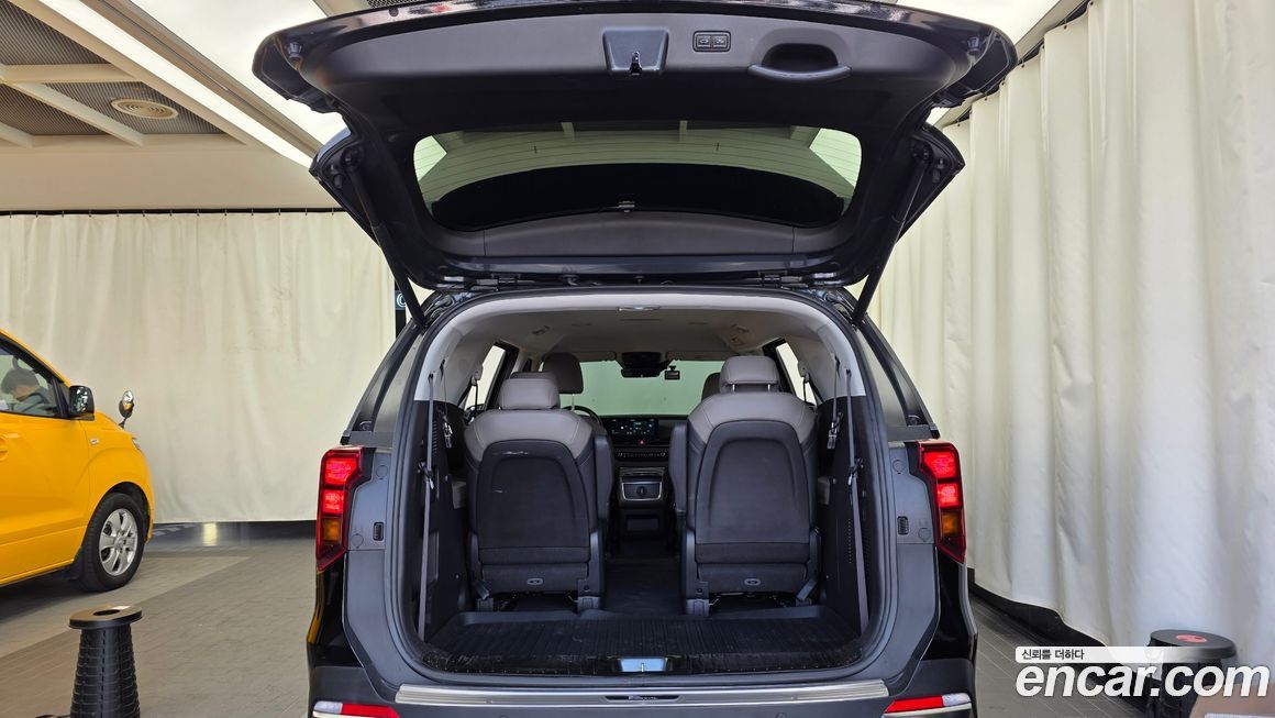 Kia Canival 2024