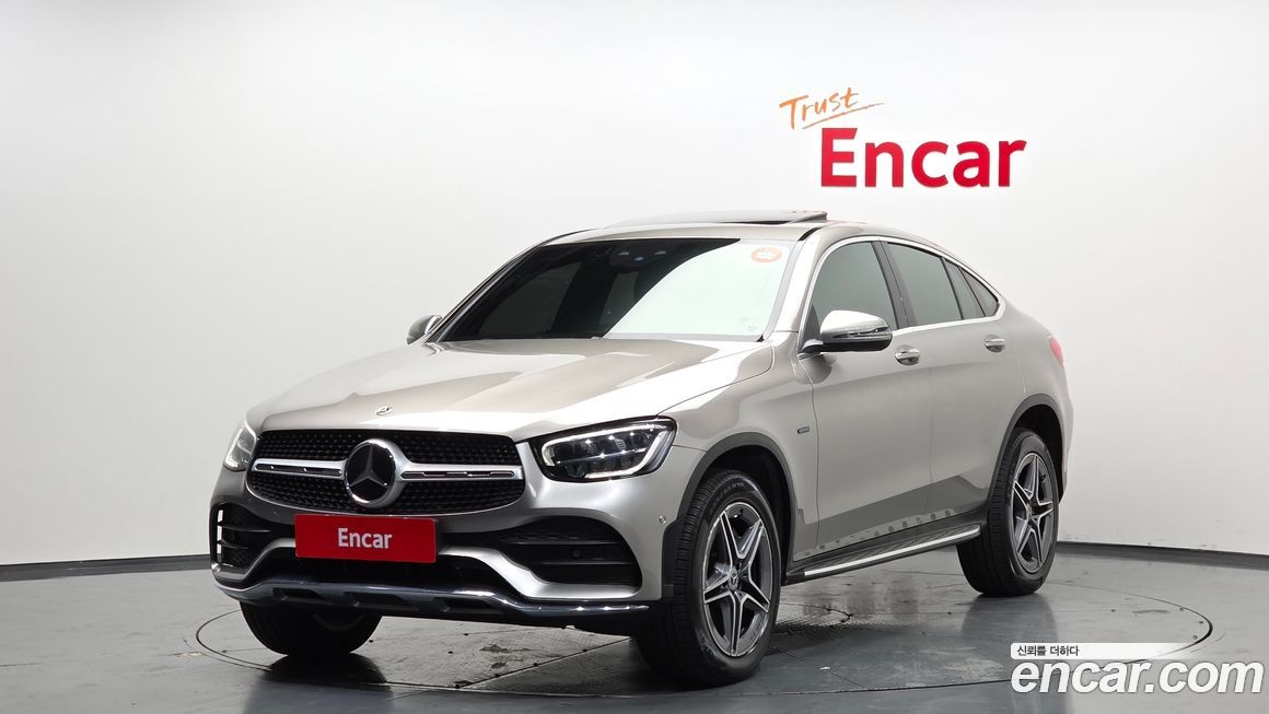 Mercedes-Benz GLC-Class 2021