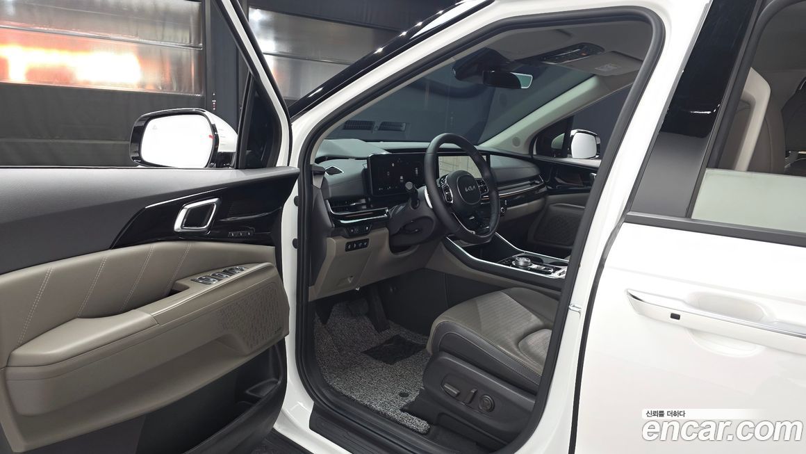 Kia Canival 2025