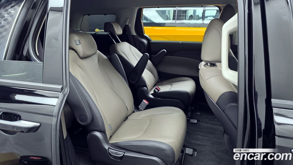 Kia Canival 2024
