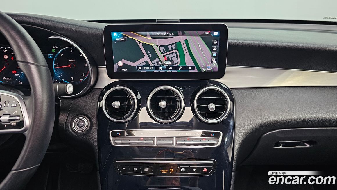 Mercedes-Benz GLC-Class 2020