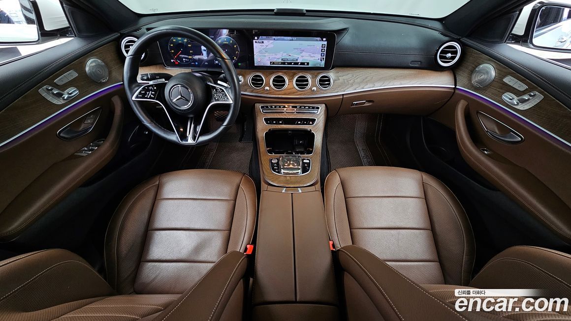 Mercedes-Benz E-Class 2023