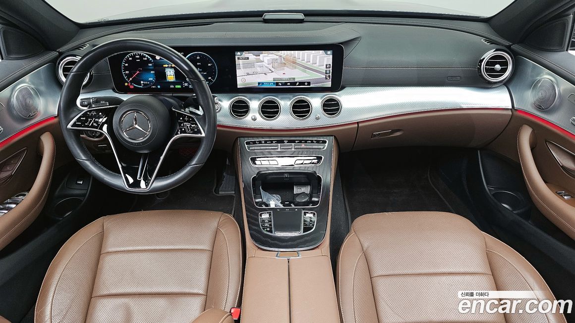 Mercedes-Benz E-Class 2021