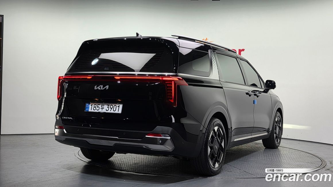 Kia Canival 2025