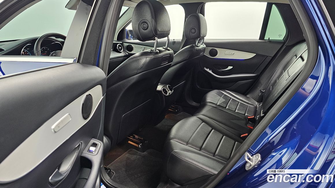 Mercedes-Benz GLC-Class 2020