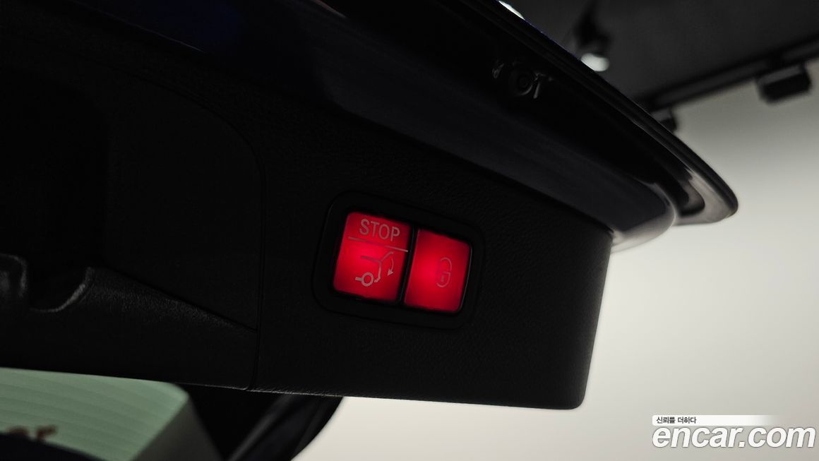 Mercedes-Benz GLC-Class 2020