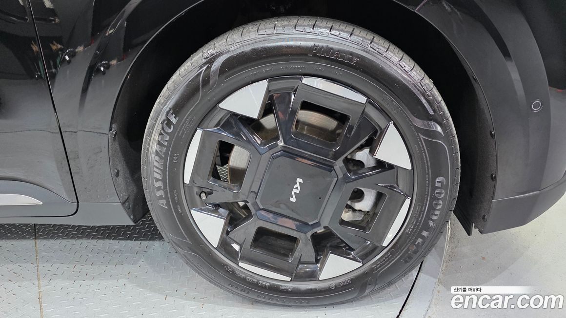 Kia Canival 2025