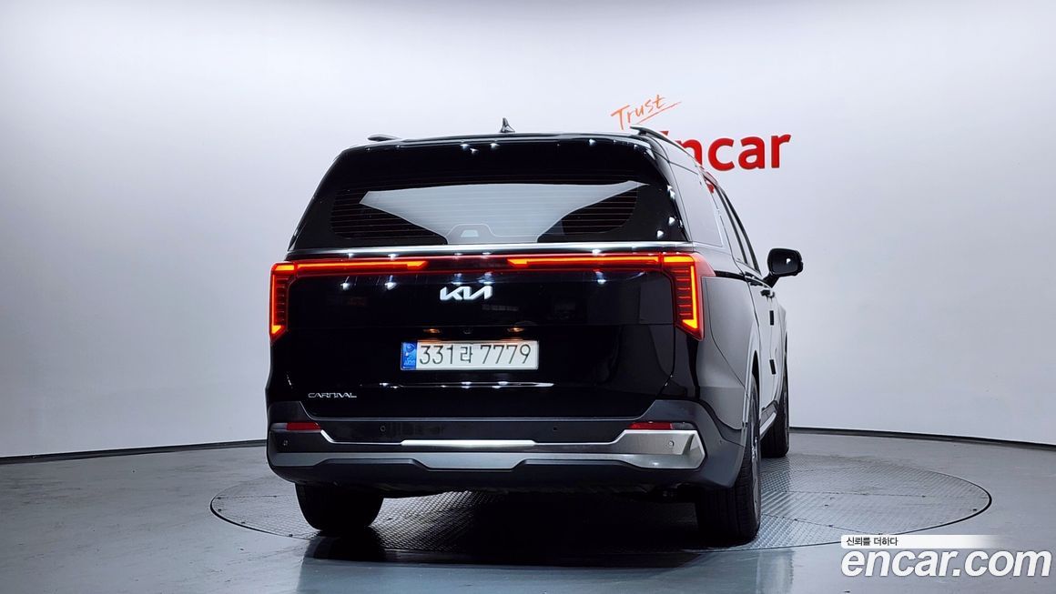 Kia Canival 2024